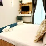 Victory Luxury Апартаменты