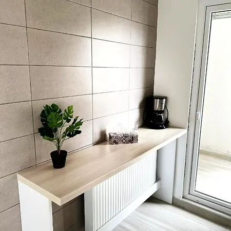 Victory Luxury 아파트